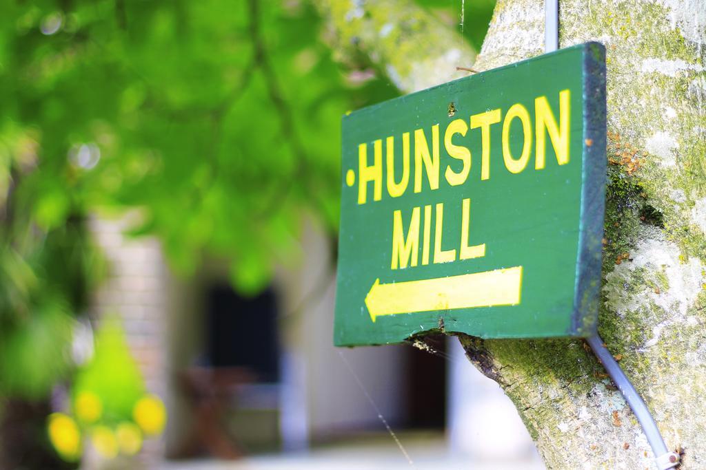 Hunston Mill Self Catering Dog Stay For Free Chichester Camera foto