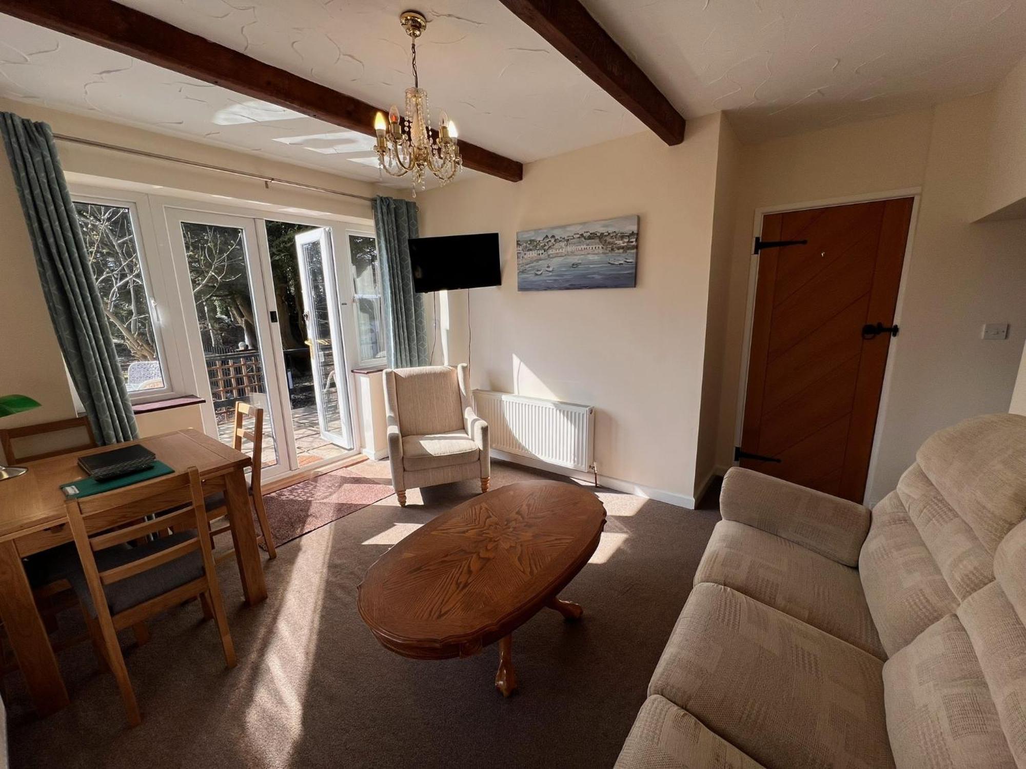 Hunston Mill Self Catering Dog Stay For Free Chichester Esterno foto