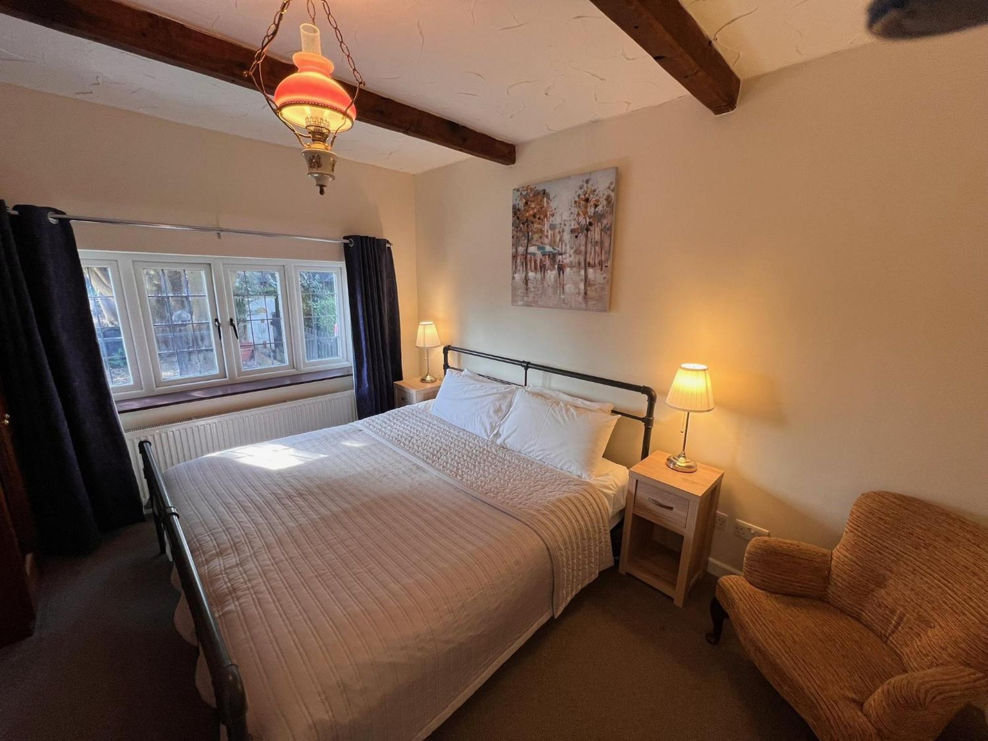 Hunston Mill Self Catering Dog Stay For Free Chichester Esterno foto
