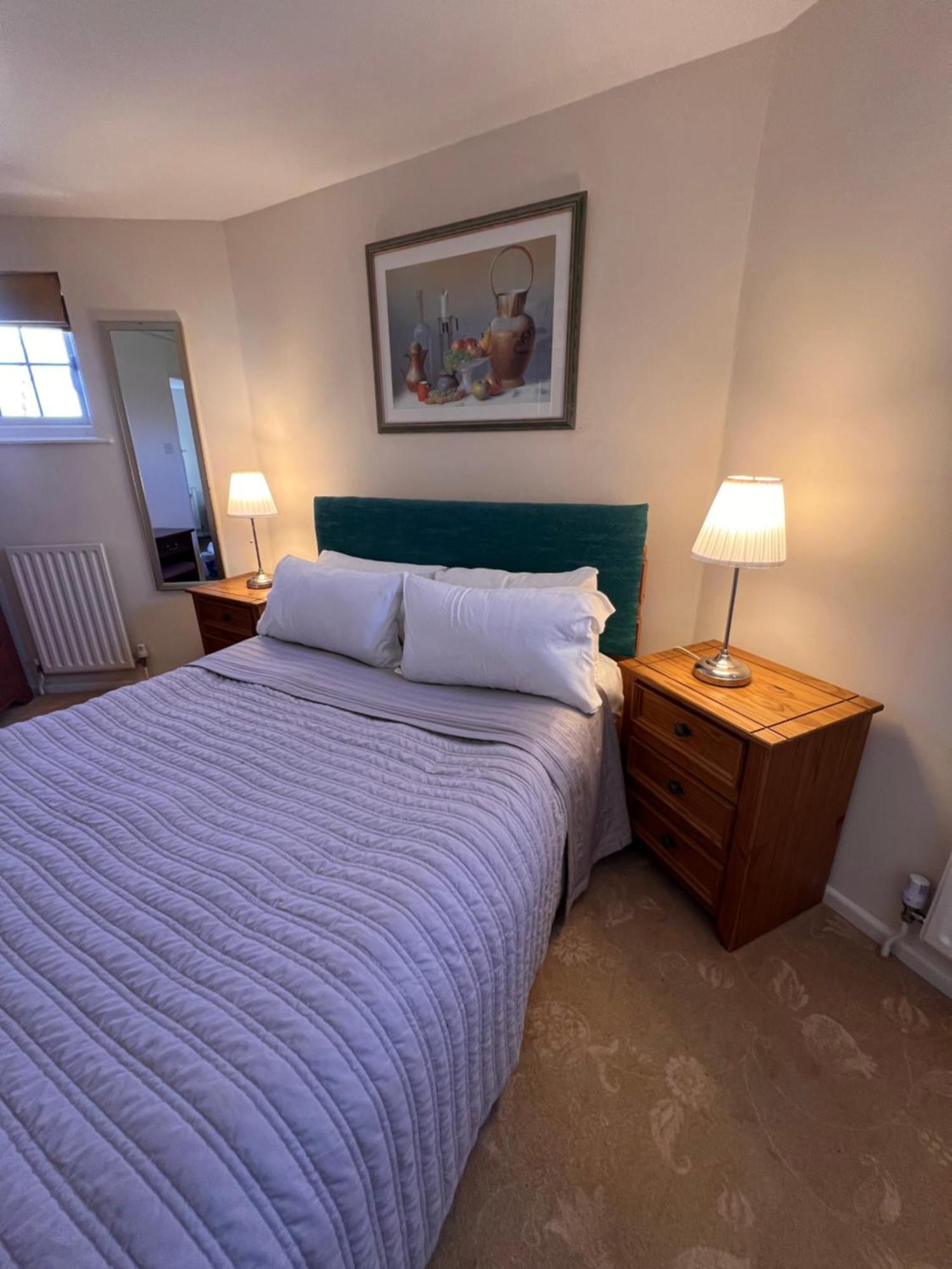 Hunston Mill Self Catering Dog Stay For Free Chichester Esterno foto